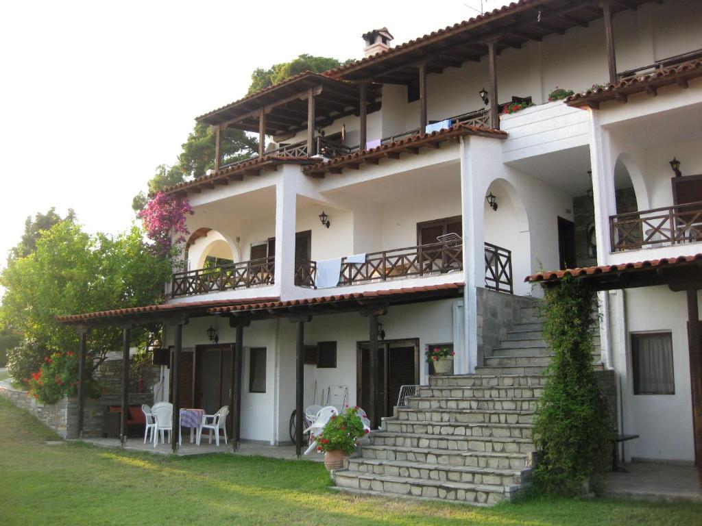 Helios Land Apartment Neos Marmaras Exterior foto